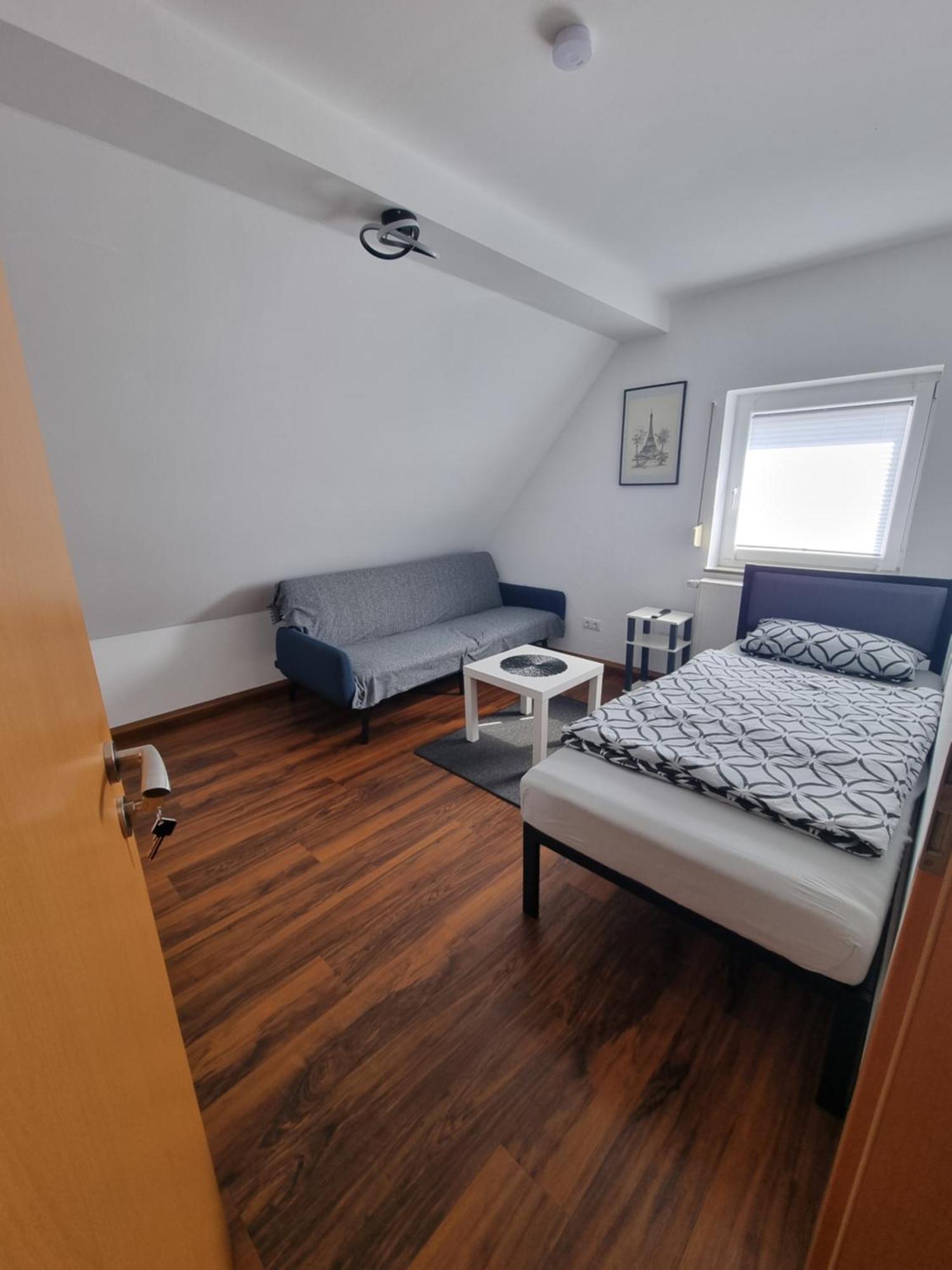 1-2 Personen Zimmer In Kassel Exterior foto